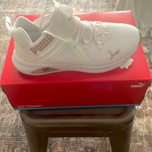Puma Enzo sneaker size 9